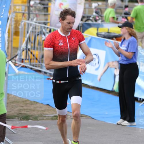 16.08.2026 - KN Förde Triathlon 2026 Antke Förster http://msf.ph/oto/10004947 16.08.2026 15:44:37 Laufen  meine-sportfotos.de