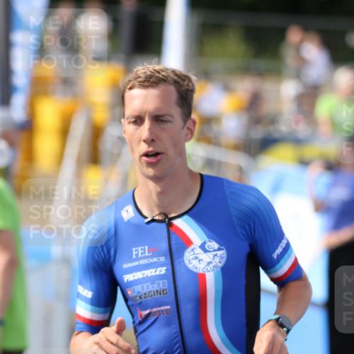 16.08.2026 - KN Förde Triathlon 2026 Antke Förster http://msf.ph/oto/10004979 16.08.2026 15:45:57 Laufen  meine-sportfotos.de