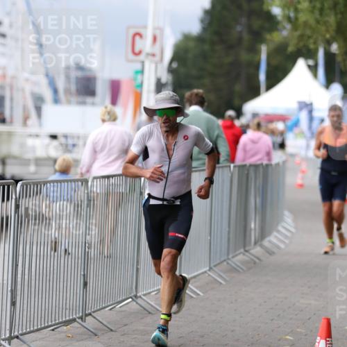 16.08.2026 - KN Förde Triathlon 2026 Antke Förster http://msf.ph/oto/10005057 16.08.2026 11:54:13 Laufen  meine-sportfotos.de