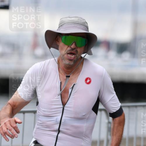 16.08.2026 - KN Förde Triathlon 2026 Antke Förster http://msf.ph/oto/10005073 16.08.2026 11:54:16 Laufen  meine-sportfotos.de