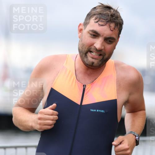 16.08.2026 - KN Förde Triathlon 2026 Antke Förster http://msf.ph/oto/10005093 16.08.2026 11:54:22 Laufen  meine-sportfotos.de