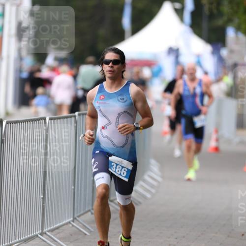 16.08.2026 - KN Förde Triathlon 2026 Antke Förster http://msf.ph/oto/10005101 16.08.2026 11:54:59 Laufen 386 meine-sportfotos.de