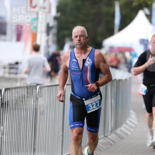 16.08.2026 - KN Förde Triathlon 2026 Antke Förster http://msf.ph/oto/10005133 16.08.2026 11:55:07 Laufen 327 meine-sportfotos.de