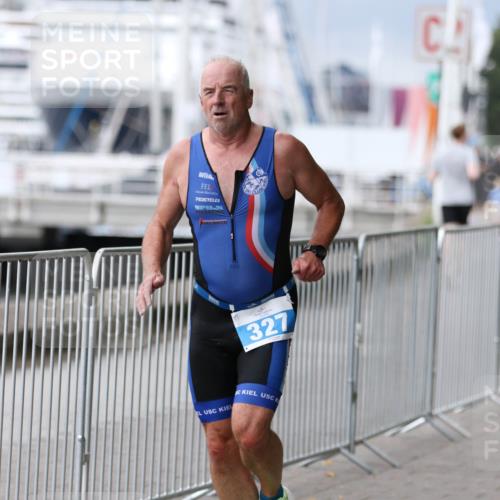 16.08.2026 - KN Förde Triathlon 2026 Antke Förster http://msf.ph/oto/10005141 16.08.2026 11:55:09 Laufen 73, 327 meine-sportfotos.de