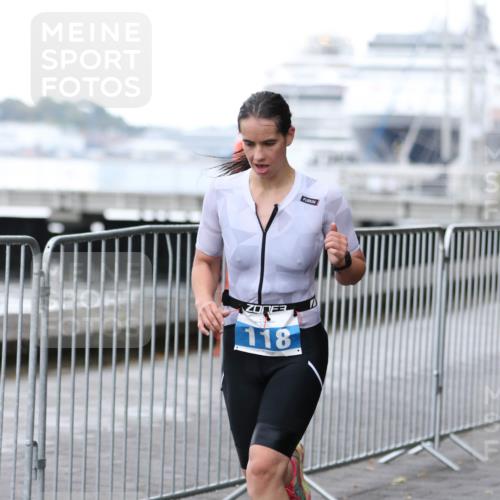 16.08.2026 - KN Förde Triathlon 2026 Antke Förster http://msf.ph/oto/10005172 16.08.2026 10:15:08 Laufen 118 meine-sportfotos.de
