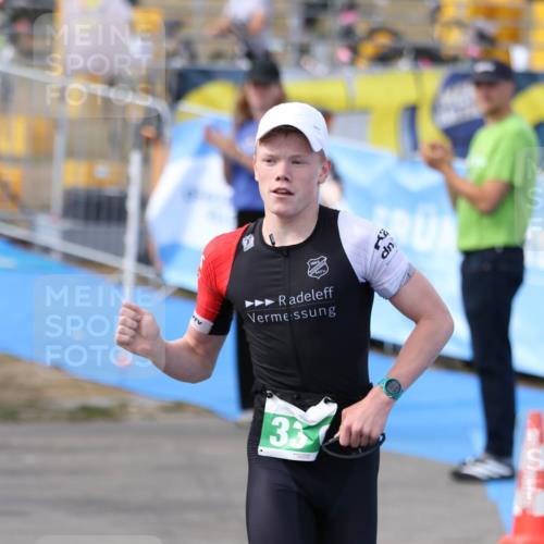 16.08.2026 - KN Förde Triathlon 2026 Antke Förster http://msf.ph/oto/10005175 16.08.2026 15:54:37 Laufen 33 meine-sportfotos.de