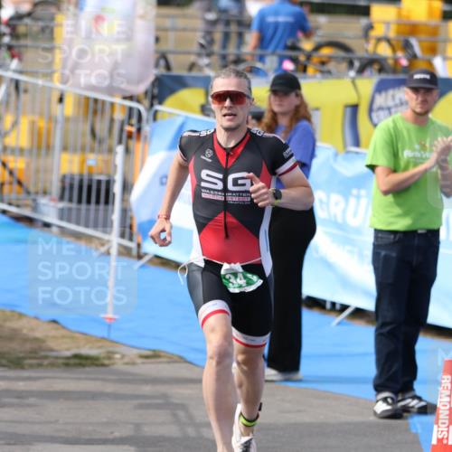 16.08.2026 - KN Förde Triathlon 2026 Antke Förster http://msf.ph/oto/10005215 16.08.2026 15:55:30 Laufen  meine-sportfotos.de