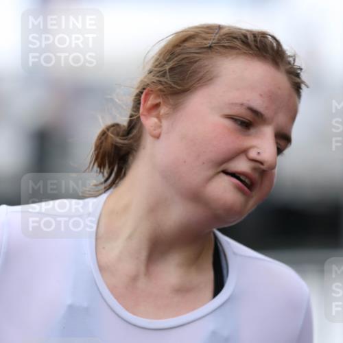16.08.2026 - KN Förde Triathlon 2026 Antke Förster http://msf.ph/oto/10005288 16.08.2026 10:16:15 Laufen  meine-sportfotos.de