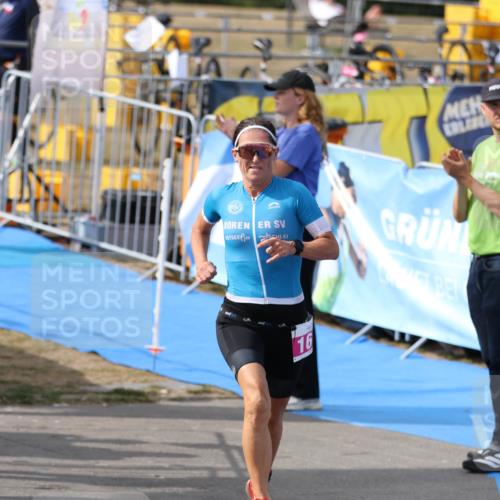 16.08.2026 - KN Förde Triathlon 2026 Antke Förster http://msf.ph/oto/10005319 16.08.2026 15:58:01 Laufen 16 meine-sportfotos.de