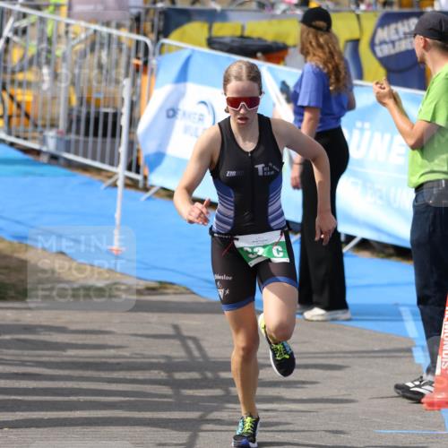 16.08.2026 - KN Förde Triathlon 2026 Antke Förster http://msf.ph/oto/10005447 16.08.2026 15:59:08 Laufen 3, 2 meine-sportfotos.de