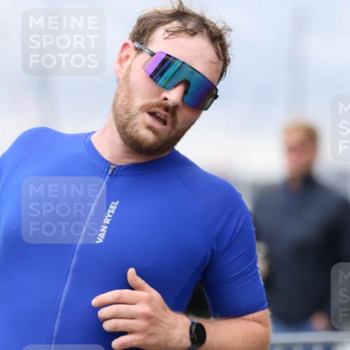 16.08.2026 - KN Förde Triathlon 2026 Antke Förster http://msf.ph/oto/10005457 16.08.2026 11:56:47 Laufen  meine-sportfotos.de