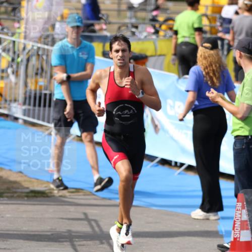 16.08.2026 - KN Förde Triathlon 2026 Antke Förster http://msf.ph/oto/10005499 16.08.2026 15:59:53 Laufen  meine-sportfotos.de