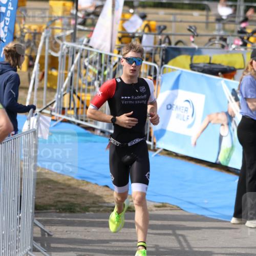 16.08.2026 - KN Förde Triathlon 2026 Antke Förster http://msf.ph/oto/10005547 16.08.2026 16:00:44 Laufen 2 meine-sportfotos.de