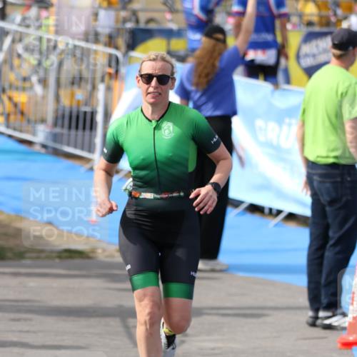 16.08.2026 - KN Förde Triathlon 2026 Antke Förster http://msf.ph/oto/10005583 16.08.2026 16:01:40 Laufen  meine-sportfotos.de