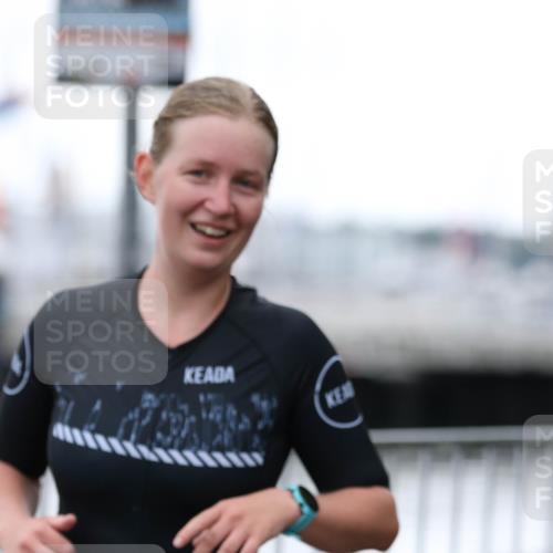 16.08.2026 - KN Förde Triathlon 2026 Antke Förster http://msf.ph/oto/10005608 16.08.2026 10:17:55 Laufen 117 meine-sportfotos.de
