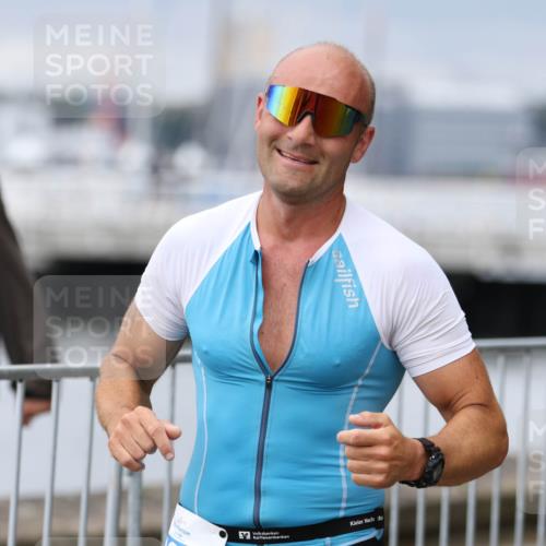 16.08.2026 - KN Förde Triathlon 2026 Antke Förster http://msf.ph/oto/10005745 16.08.2026 11:58:07 Laufen 22 meine-sportfotos.de