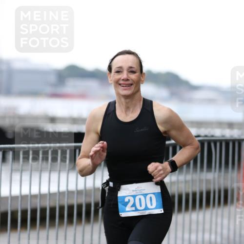 16.08.2026 - KN Förde Triathlon 2026 Antke Förster http://msf.ph/oto/10005776 16.08.2026 10:18:32 Laufen 200 meine-sportfotos.de