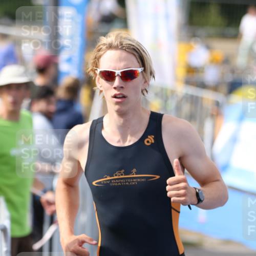 16.08.2026 - KN Förde Triathlon 2026 Antke Förster http://msf.ph/oto/10005779 16.08.2026 16:06:27 Laufen  meine-sportfotos.de