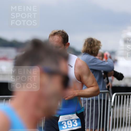 16.08.2026 - KN Förde Triathlon 2026 Antke Förster http://msf.ph/oto/10005813 16.08.2026 11:58:23 Laufen 2, 2026, 393 meine-sportfotos.de
