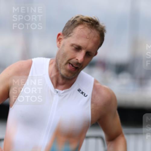 16.08.2026 - KN Förde Triathlon 2026 Antke Förster http://msf.ph/oto/10005825 16.08.2026 11:58:25 Laufen 2, 393 meine-sportfotos.de