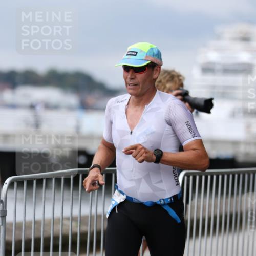 16.08.2026 - KN Förde Triathlon 2026 Antke Förster http://msf.ph/oto/10005829 16.08.2026 11:58:27 Laufen  meine-sportfotos.de