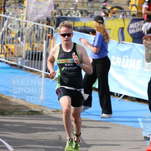 16.08.2026 - KN Förde Triathlon 2026 Antke Förster http://msf.ph/oto/10005867 16.08.2026 16:14:14 Laufen  meine-sportfotos.de