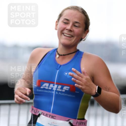 16.08.2026 - KN Förde Triathlon 2026 Antke Förster http://msf.ph/oto/10005900 16.08.2026 10:19:19 Laufen 155 meine-sportfotos.de