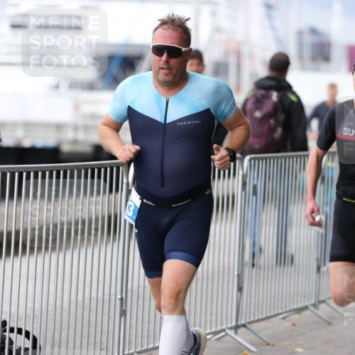 16.08.2026 - KN Förde Triathlon 2026 Antke Förster http://msf.ph/oto/10005985 16.08.2026 11:59:18 Laufen  meine-sportfotos.de