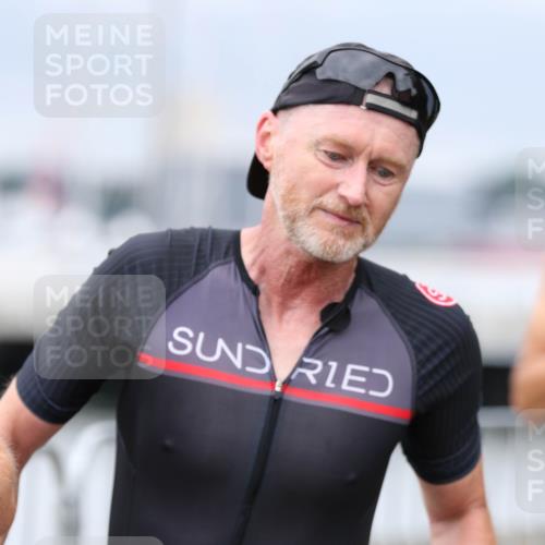 16.08.2026 - KN Förde Triathlon 2026 Antke Förster http://msf.ph/oto/10006009 16.08.2026 11:59:21 Laufen  meine-sportfotos.de