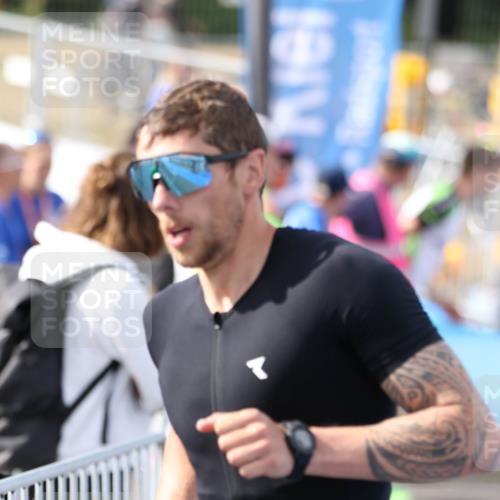 16.08.2026 - KN Förde Triathlon 2026 Antke Förster http://msf.ph/oto/10006011 16.08.2026 16:17:31 Laufen  meine-sportfotos.de