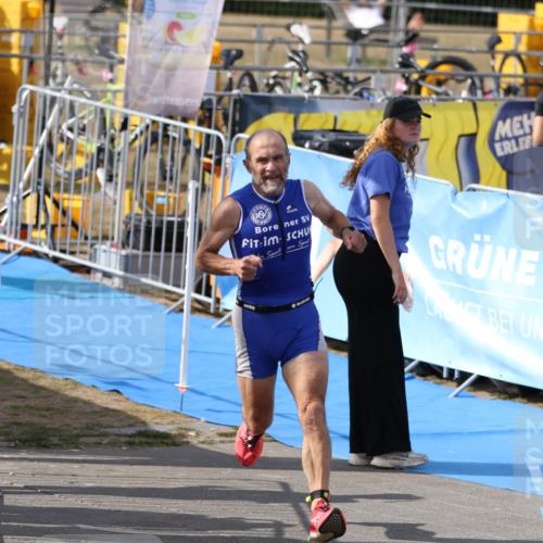 16.08.2026 - KN Förde Triathlon 2026 Antke Förster http://msf.ph/oto/10006015 16.08.2026 16:18:50 Laufen  meine-sportfotos.de