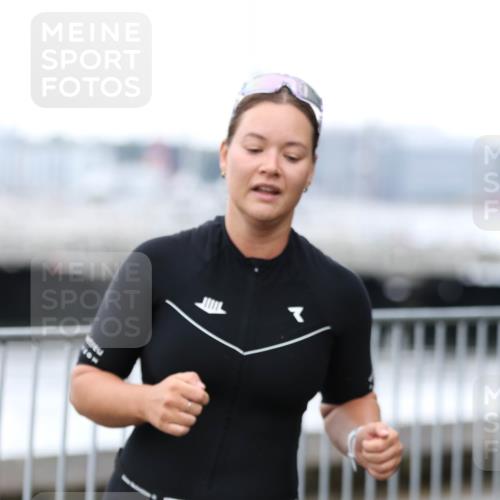16.08.2026 - KN Förde Triathlon 2026 Antke Förster http://msf.ph/oto/10006076 16.08.2026 10:20:22 Laufen 146 meine-sportfotos.de
