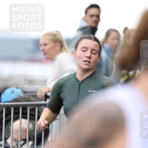 16.08.2026 - KN Förde Triathlon 2026 Antke Förster http://msf.ph/oto/10006207 16.08.2026 10:21:02 Laufen  meine-sportfotos.de