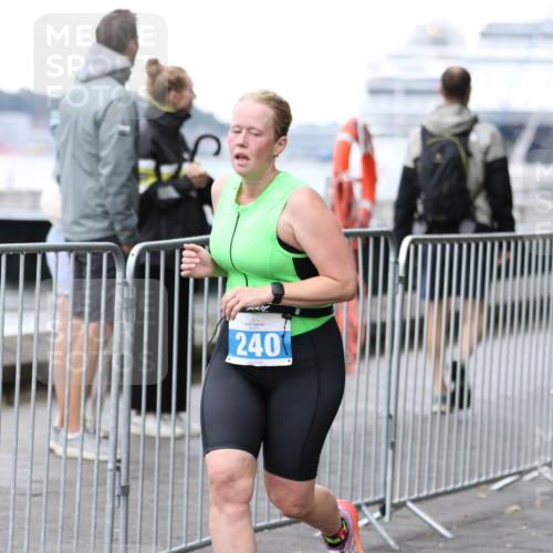 16.08.2026 - KN Förde Triathlon 2026 Antke Förster http://msf.ph/oto/10006309 16.08.2026 10:21:43 Laufen 240 meine-sportfotos.de