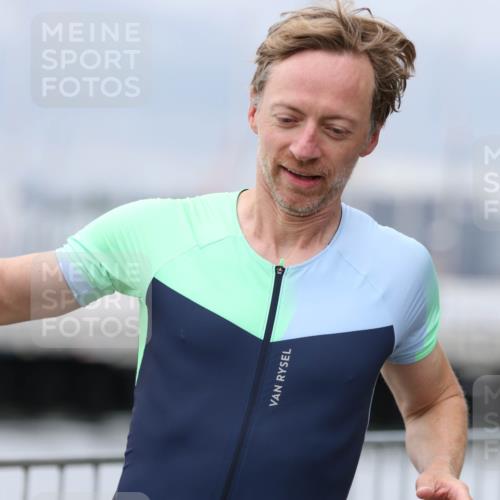 16.08.2026 - KN Förde Triathlon 2026 Antke Förster http://msf.ph/oto/10006355 16.08.2026 12:02:27 Laufen  meine-sportfotos.de
