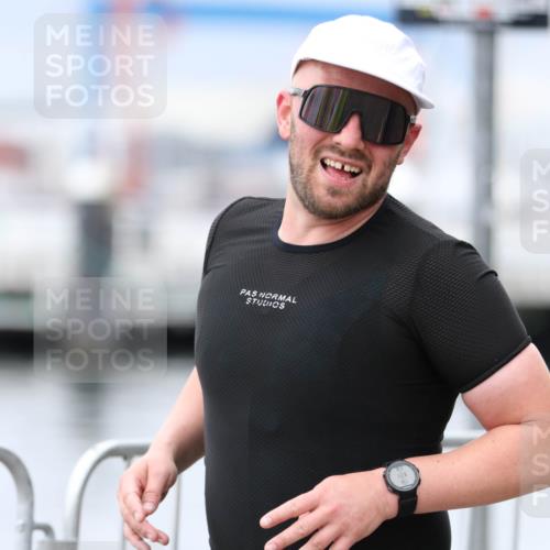 16.08.2026 - KN Förde Triathlon 2026 Antke Förster http://msf.ph/oto/10006589 16.08.2026 12:04:31 Laufen 128, 09, 2026, 429 meine-sportfotos.de