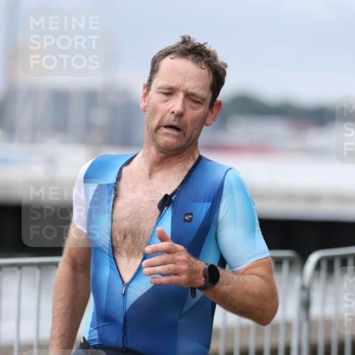 16.08.2026 - KN Förde Triathlon 2026 Antke Förster http://msf.ph/oto/10006604 16.08.2026 12:04:37 Laufen  meine-sportfotos.de