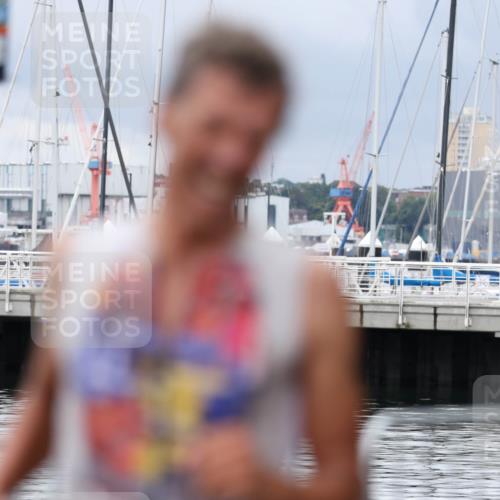 16.08.2026 - KN Förde Triathlon 2026 Antke Förster http://msf.ph/oto/10006670 16.08.2026 12:05:01 Laufen  meine-sportfotos.de