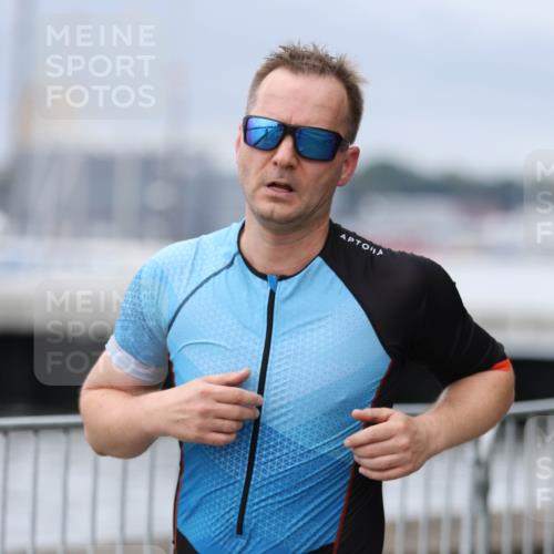 16.08.2026 - KN Förde Triathlon 2026 Antke Förster http://msf.ph/oto/10006697 16.08.2026 12:05:12 Laufen 397 meine-sportfotos.de
