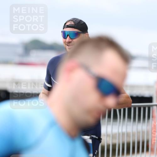 16.08.2026 - KN Förde Triathlon 2026 Antke Förster http://msf.ph/oto/10006703 16.08.2026 12:05:14 Laufen  meine-sportfotos.de