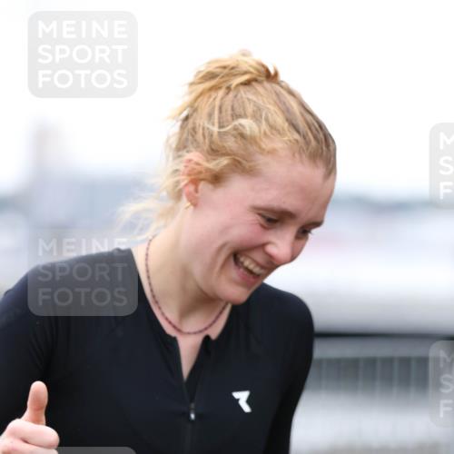 16.08.2026 - KN Förde Triathlon 2026 Antke Förster http://msf.ph/oto/10006756 16.08.2026 10:25:07 Laufen 7 meine-sportfotos.de