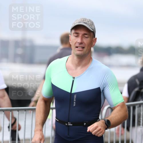 16.08.2026 - KN Förde Triathlon 2026 Antke Förster http://msf.ph/oto/10006769 16.08.2026 12:05:42 Laufen  meine-sportfotos.de