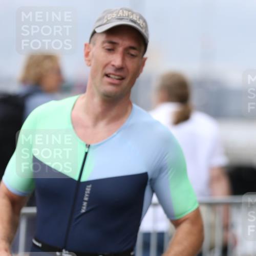 16.08.2026 - KN Förde Triathlon 2026 Antke Förster http://msf.ph/oto/10006772 16.08.2026 12:05:43 Laufen  meine-sportfotos.de