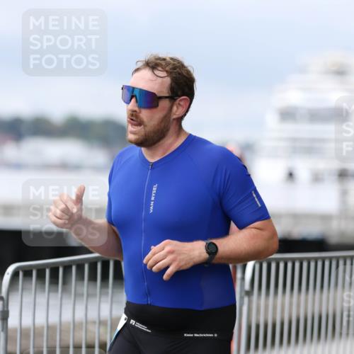 16.08.2026 - KN Förde Triathlon 2026 Antke Förster http://msf.ph/oto/10006811 16.08.2026 12:06:03 Laufen  meine-sportfotos.de
