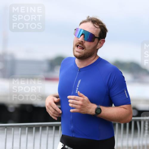 16.08.2026 - KN Förde Triathlon 2026 Antke Förster http://msf.ph/oto/10006814 16.08.2026 12:06:04 Laufen  meine-sportfotos.de