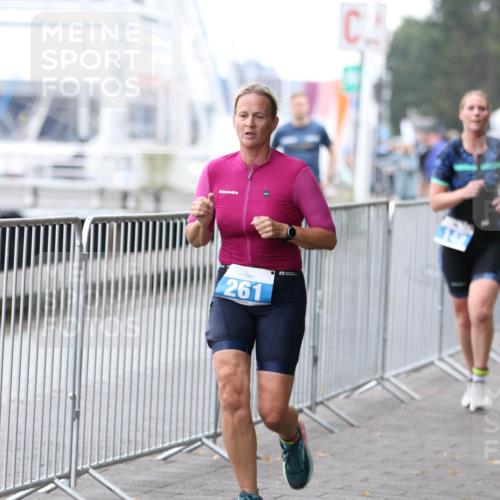 16.08.2026 - KN Förde Triathlon 2026 Antke Förster http://msf.ph/oto/10006870 16.08.2026 10:25:52 Laufen 261 meine-sportfotos.de