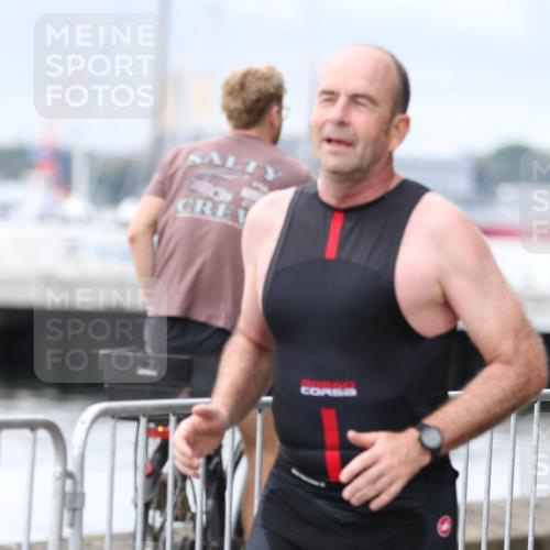 16.08.2026 - KN Förde Triathlon 2026 Antke Förster http://msf.ph/oto/10006946 16.08.2026 12:06:47 Laufen  meine-sportfotos.de