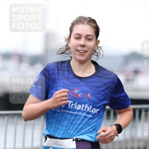 16.08.2026 - KN Förde Triathlon 2026 Antke Förster http://msf.ph/oto/10007008 16.08.2026 10:26:46 Laufen 143 meine-sportfotos.de