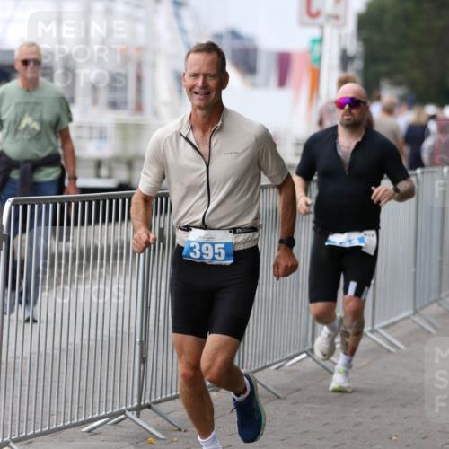 16.08.2026 - KN Förde Triathlon 2026 Antke Förster http://msf.ph/oto/10007048 16.08.2026 12:07:27 Laufen 395 meine-sportfotos.de