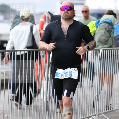 16.08.2026 - KN Förde Triathlon 2026 Antke Förster http://msf.ph/oto/10007063 16.08.2026 12:07:31 Laufen 432, 432, 171 meine-sportfotos.de